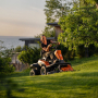 Tondeuse autoportée coupe frontale à batterie Husqvarna R200iX AWD Tondeuse autoportée coupe frontale à batterie Husqvarna R200iX AWD