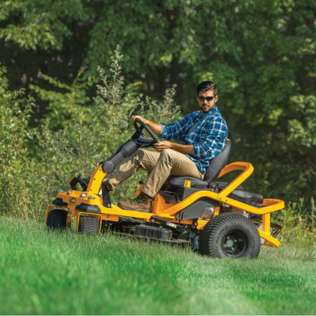 Tondeuse Zero-turn Cub Cadet XZ6 S127 coupe 127 cm, moteur Kawasaki 726cm3
