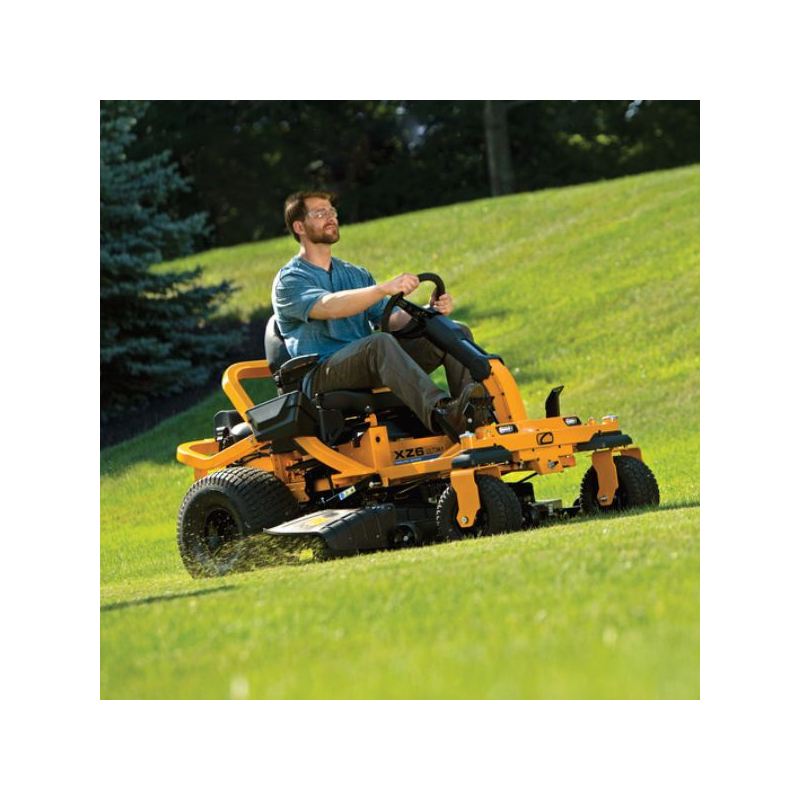 Tondeuse Zero-turn Cub Cadet XZ6 S127 coupe 127 cm, moteur Kawasaki 726cm3