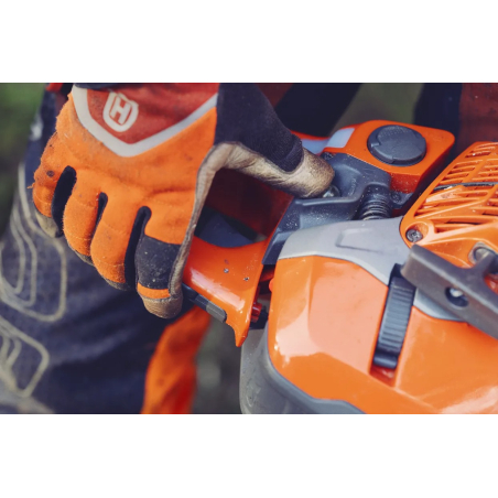 Tronçonneuse thermique professionnelle Husqvarna 564XP puissance 62,4cm3