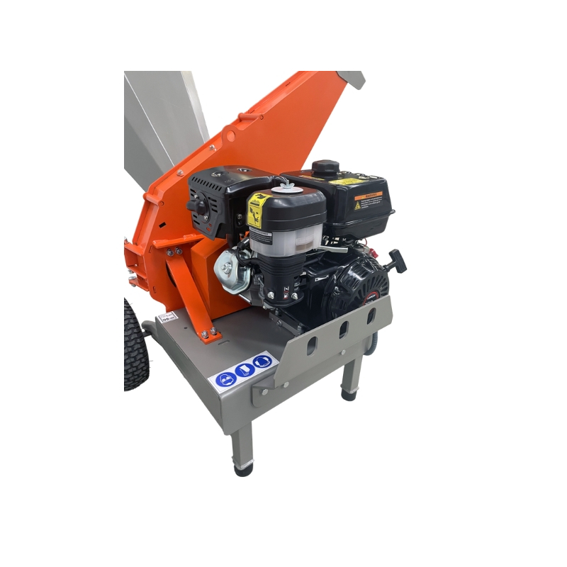 Broyeur végétaux thermique Dormak BIO90H moteur Honda, branches 9cm