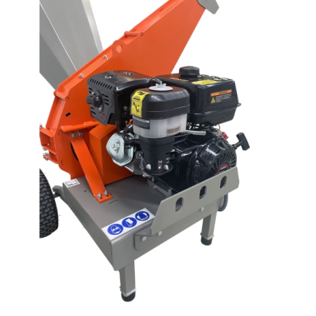 Broyeur végétaux thermique Dormak BIO90H moteur Honda, branches 9cm