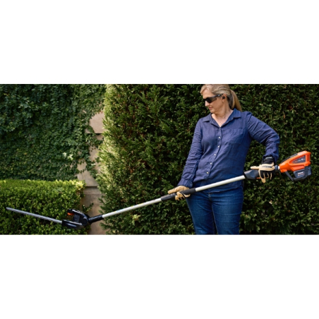 Taille-haie sur perche à batterie Echo DCHCA310, coupe 49cm Taille-haie sur perche à batterie Echo DCHCA310, coupe 49cm