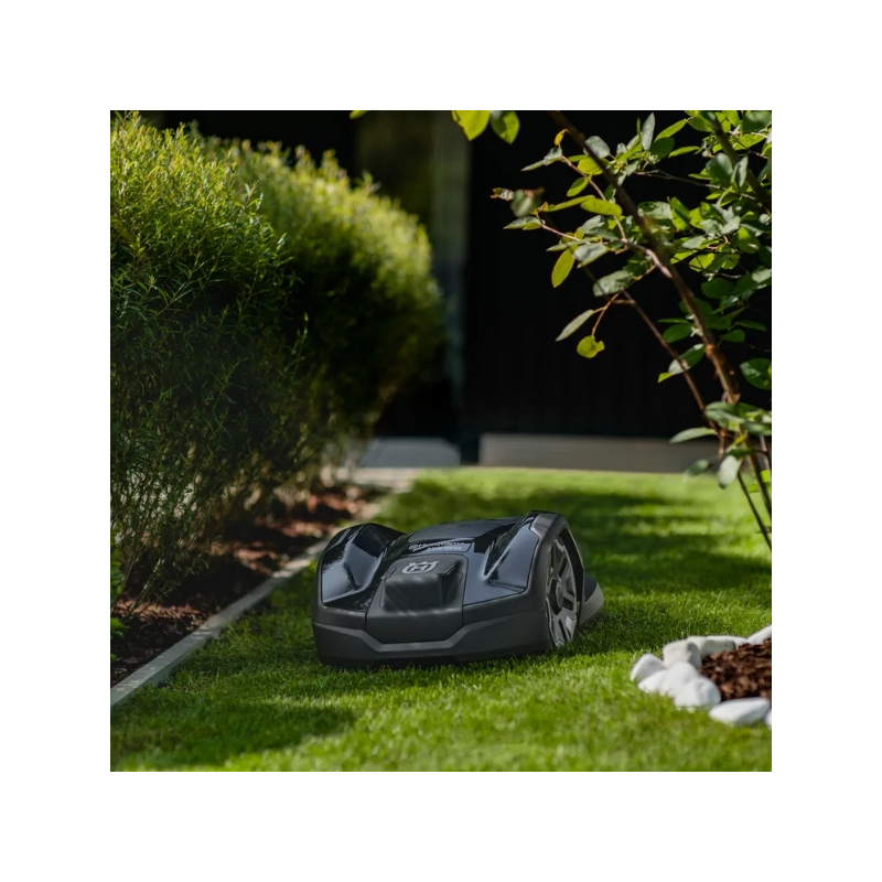 Robot tondeuse Husqvarna sans fil 305E Nera Jusqu'à 600m²