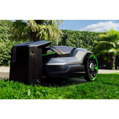 Robot Tondeuse Sans Fil EGO RMR3000E Aura-R2 jusqu'à 3000m²