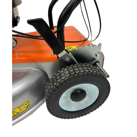 Tondeuse à gazon Mulching Oleo Mac GM53THX Autotractée Thermique 53cm