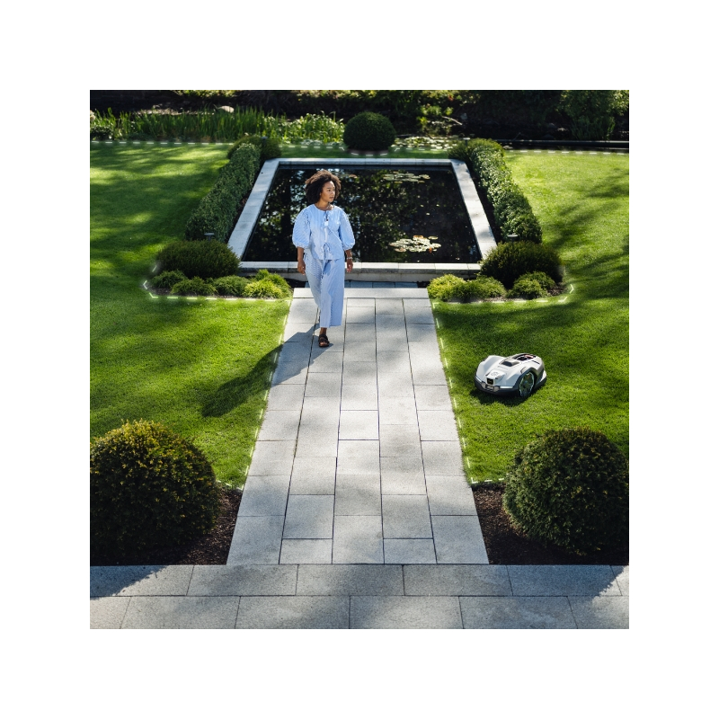 Robot tondeuse sans fil Automower Husqvarna 405VE NERA - Surface 900m²