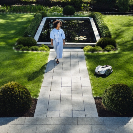 Robot tondeuse sans fil Husqvarna Automower 410VE NERA - Surface 1500m²