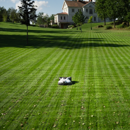 Robot tondeuse Husqvarna Automower sans fil 450V NERA - Surface 7500m²