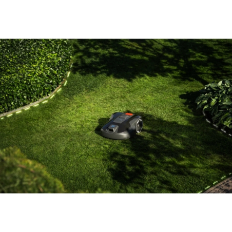 Robot Tondeuse Husqvarna 308V Automower Sans Fil / Vision IA - Surface 800m²