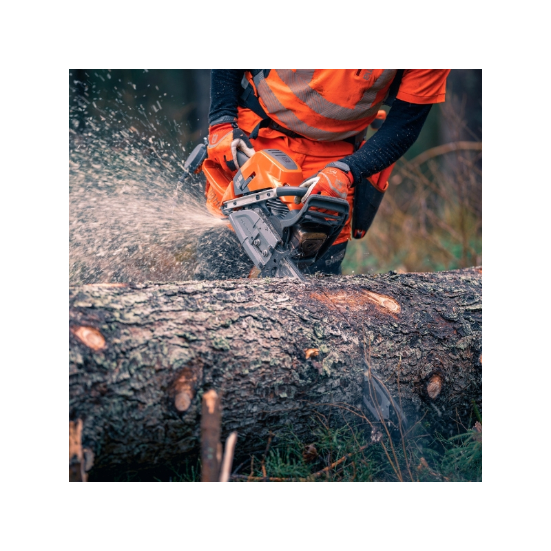 Tronçonneuse thermique Husqvarna 592XP - coupe 60 cm, moteur 92,7 cm3