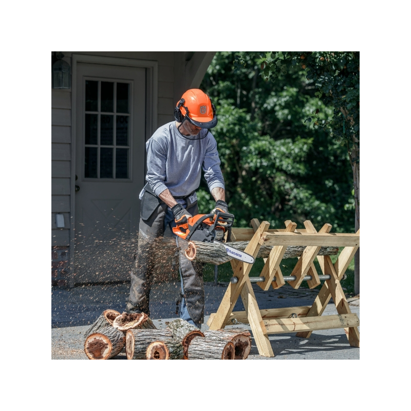 Tronçonneuse thermique Husqvarna 130 - coupe 35 cm moteur 38 cm3