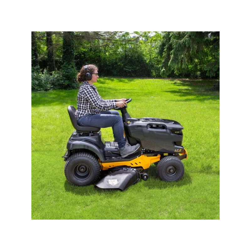 Tracteur Tondeuse Cub Cadet LT3 S108 éjection latérale - Coupe 108 cm