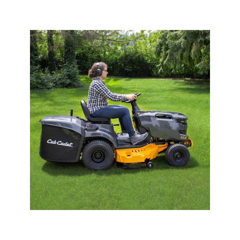 Tracteur Tondeuse Cub Cadet LT2 R92 éjection arrière  Coupe 92 cm - Bac 245L