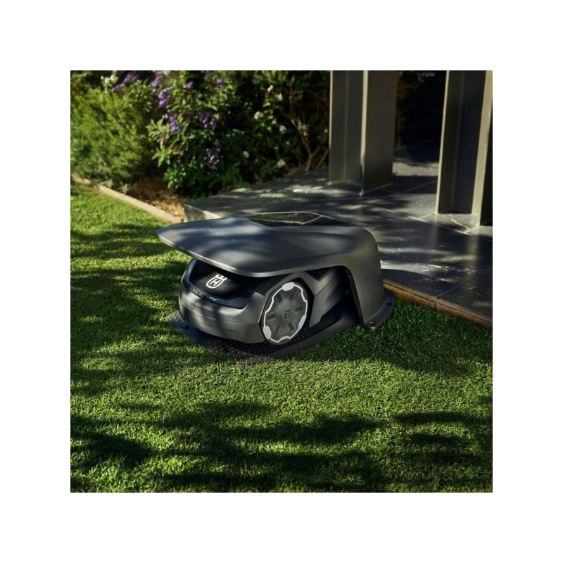 Robot tondeuse Automower R4 Aspire Husqvarna + Kit installation et abri