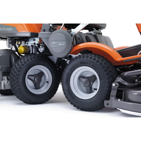Autoportée coupe frontale rider Husqvarna R214TC Comfort Edition - coupe 94 cm