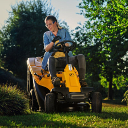 Minirider autoportée éjection arrière Cub Cadet LR2NR76 - coupe 76 cm