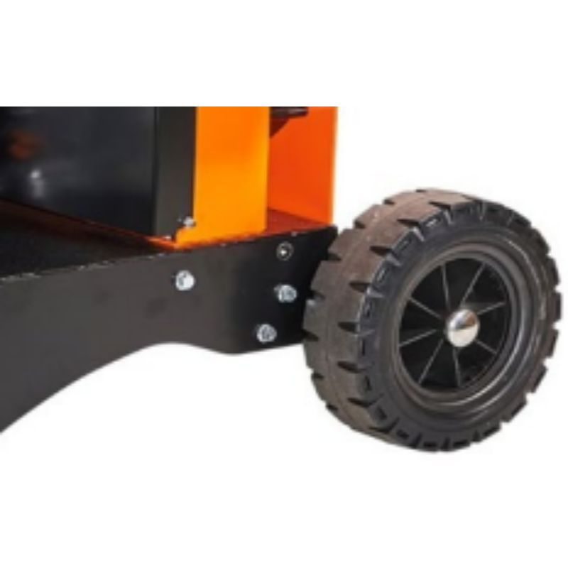 Broyeur de branches et végétaux thermique Oleo Mac OMB JR6