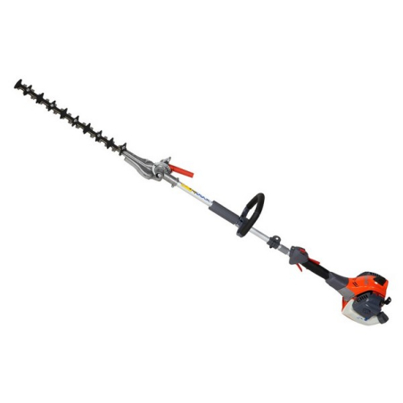 Taille-Haie sur perche Oleo Mac BC241HC travail en hauteur