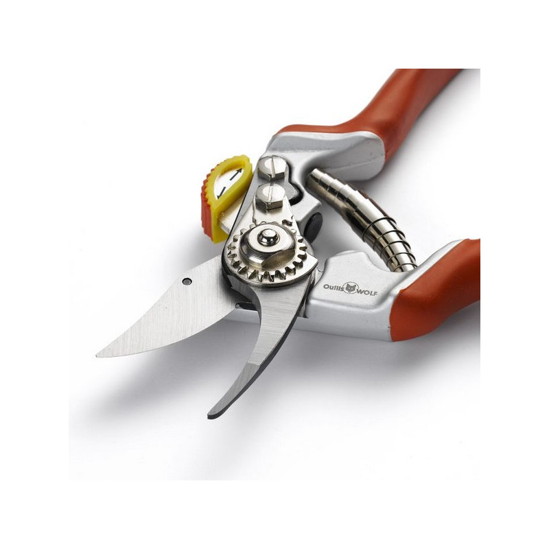 Sécateur de jardin à coupe franche Wolf OGAS