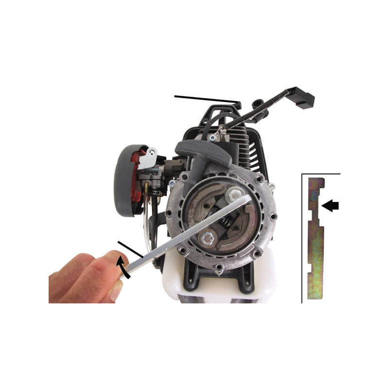⚙️ Comment changer un carburateur de débroussailleuse ? 