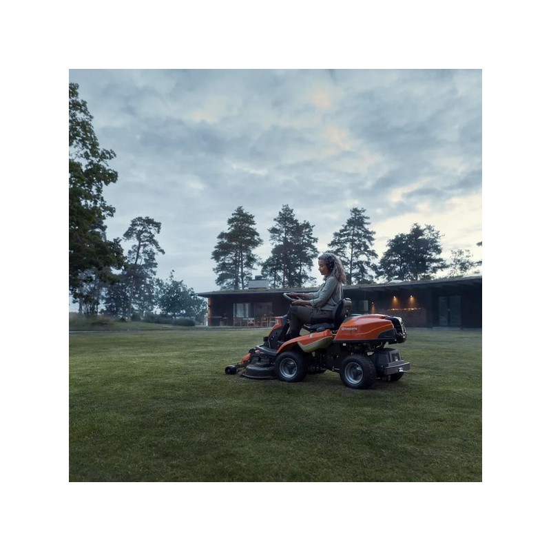 Autoportée Rider Husqvarna R216T AWD