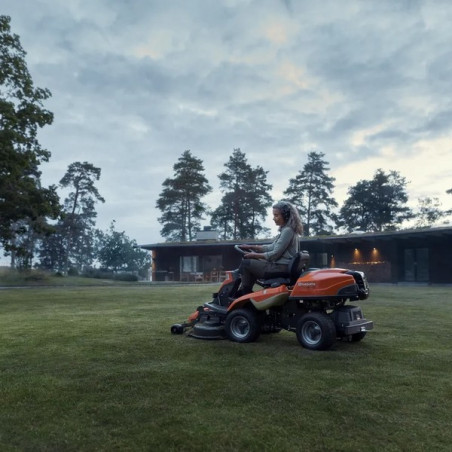 Autoportée Rider Husqvarna R216T AWD