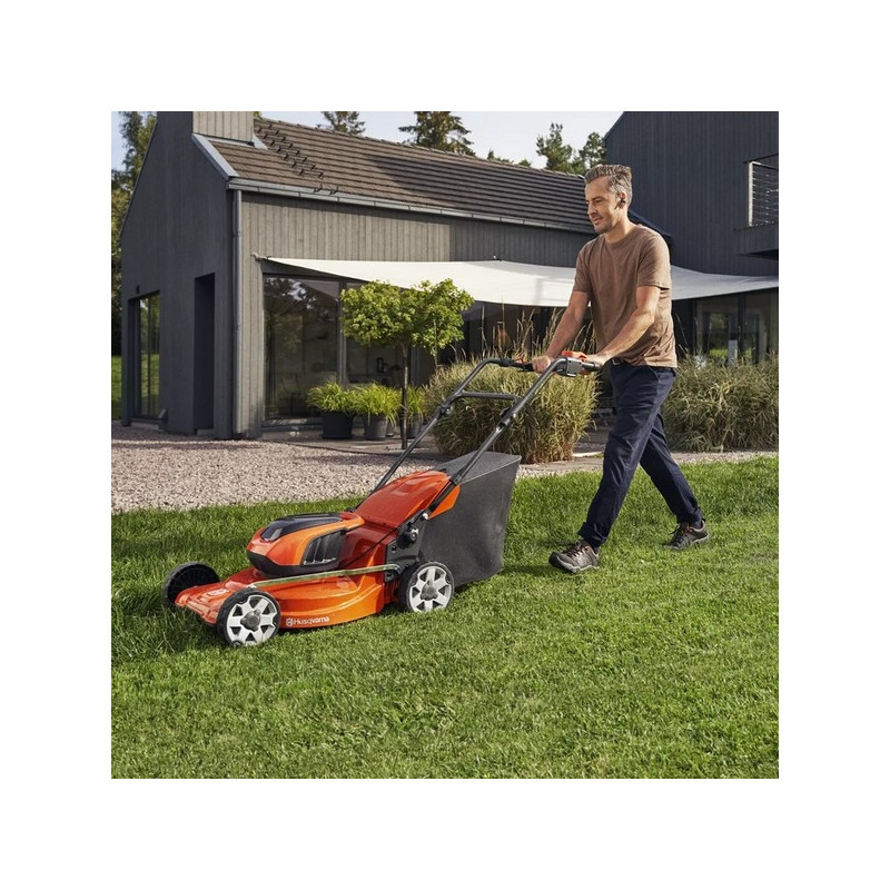 Pack tondeuse à batterie Husqvarna LC142i - 36V / 4Ah