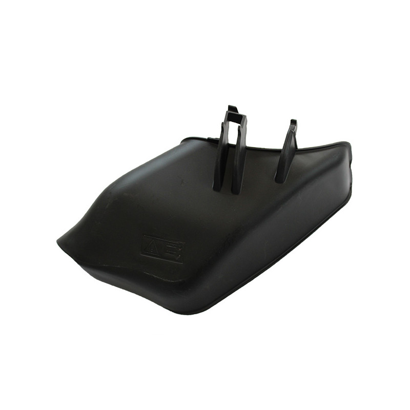 Déflecteur d'herbe tondeuse GGP / Stiga