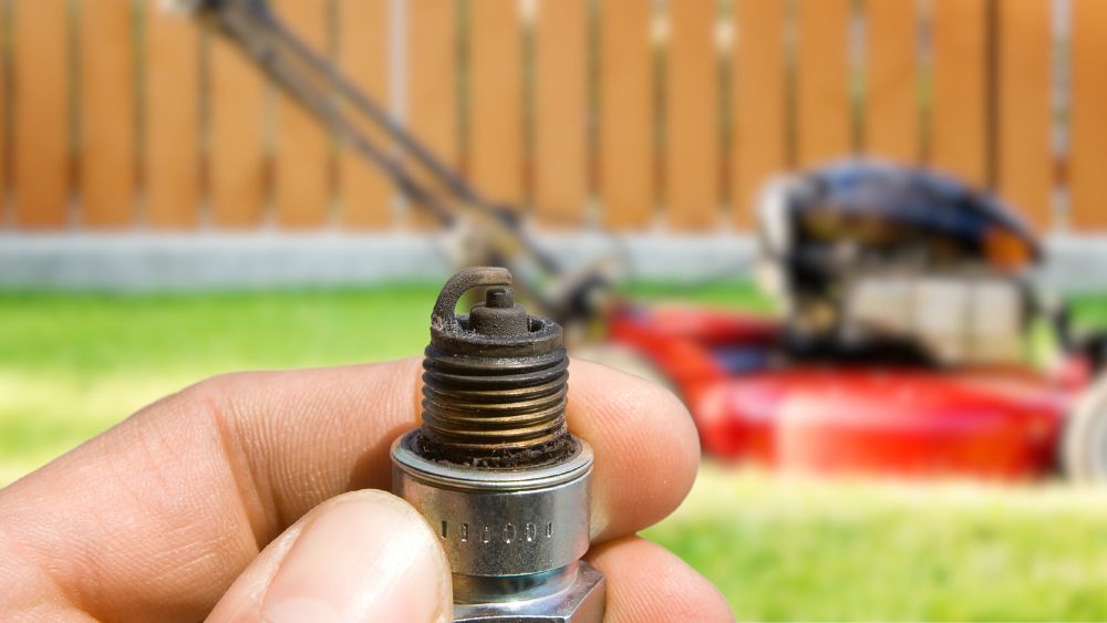 Comment tester une bougie de tondeuse : guide complet